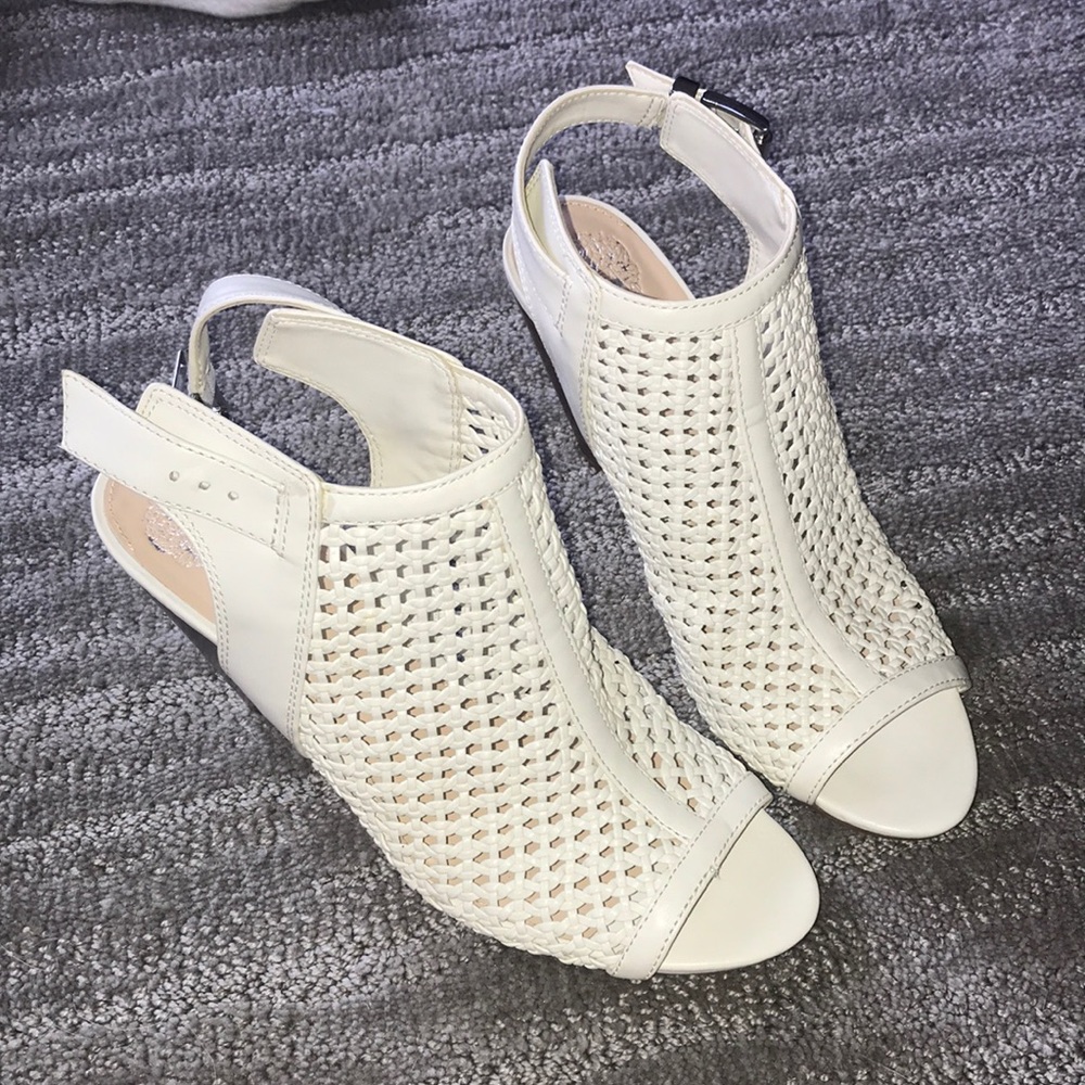 Vince Camuto open toe sandals